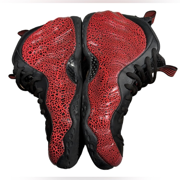 nike air foamposite one mens lava